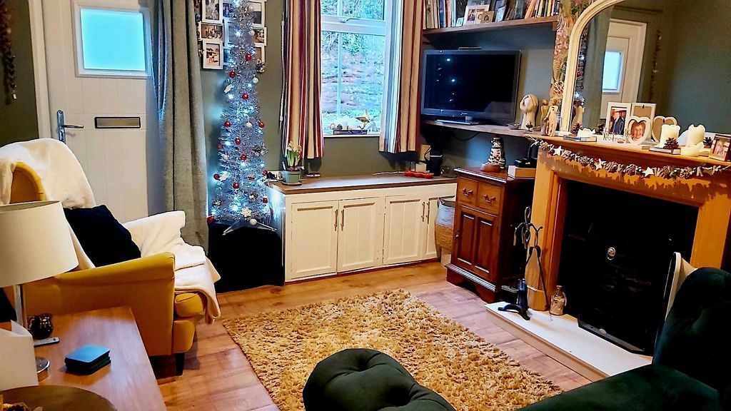 Property photo 2 of 9 Picture No. 22