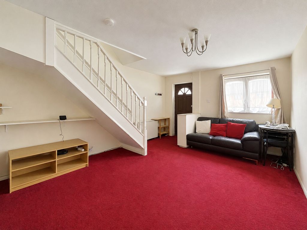 Property photo 2 of 12