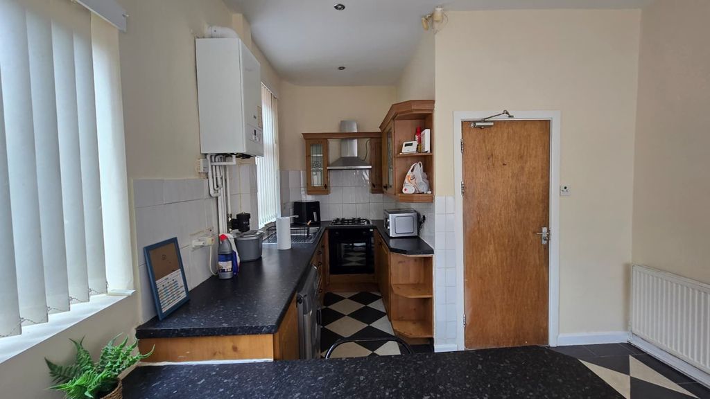 Property photo 3 of 26