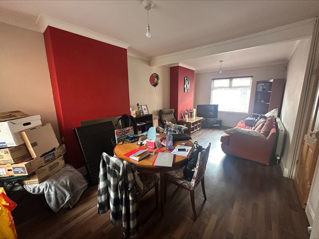 Property photo 3 of 15 Image