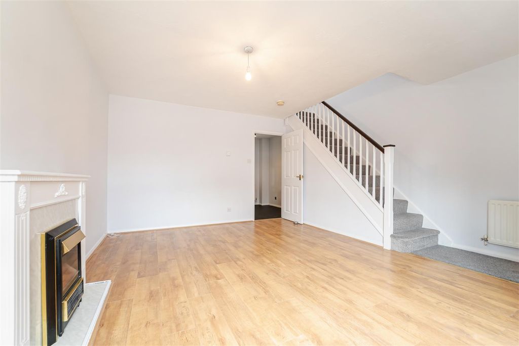 Property photo 3 of 12 Living Room