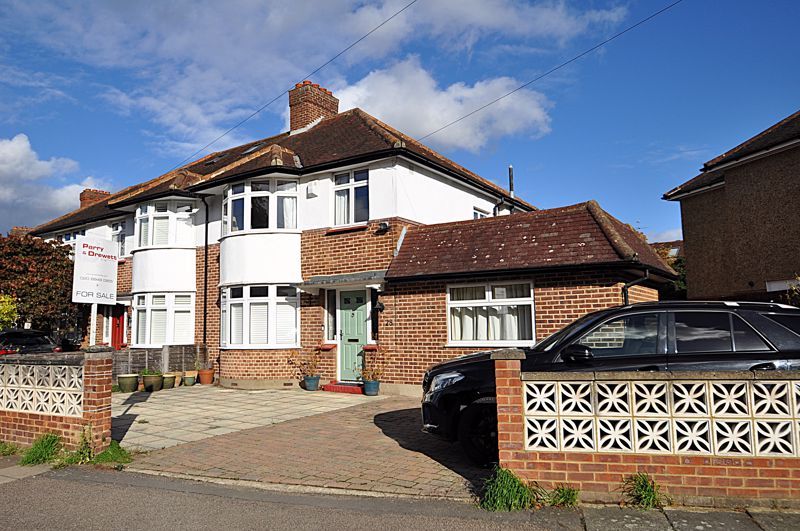 Property photo 1 of 16 Photo 18