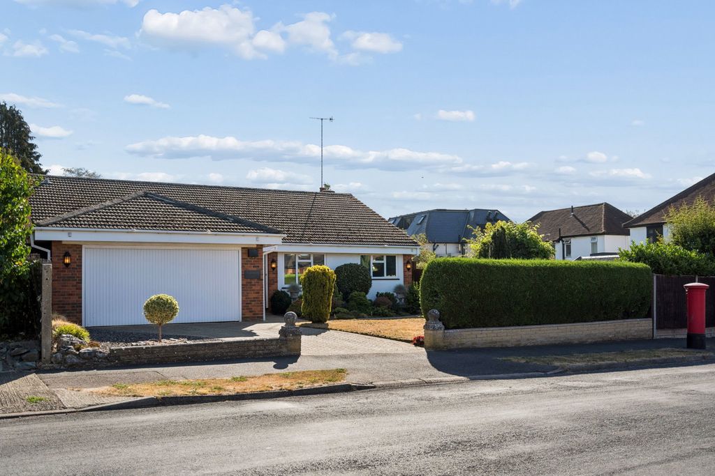 Property photo 1 of 20