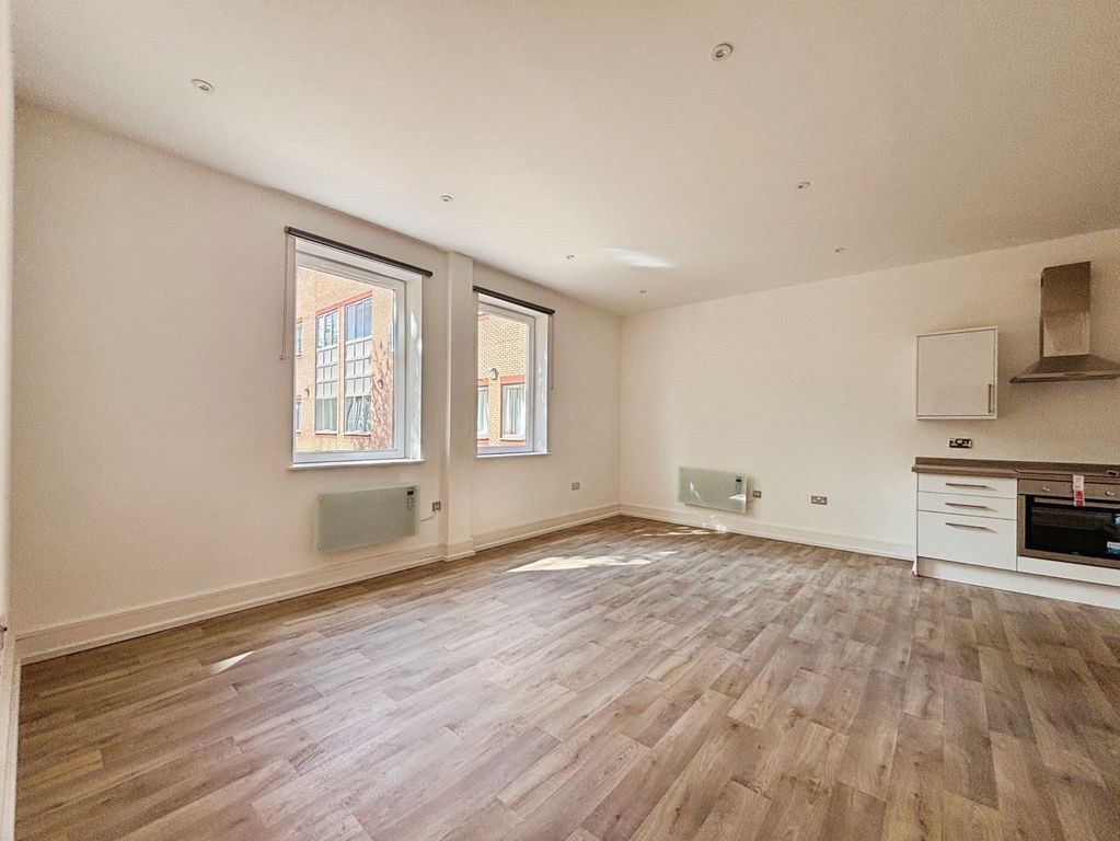 Property photo 2 of 10 Pbox-Img.Jpg