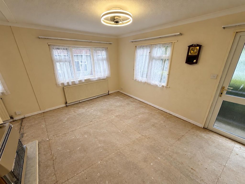 Property photo 3 of 8 3.Png