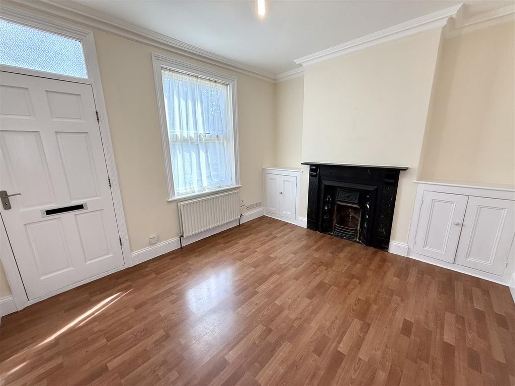 Property photo 2 of 16 Img_1528.Jpg