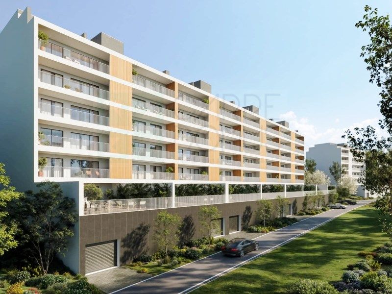 Property photo 1 of 33