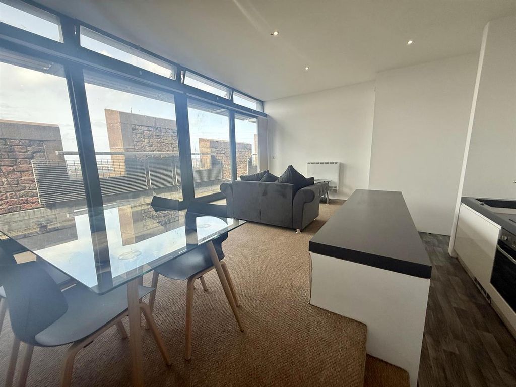 Property photo 1 of 8 113Dfc43-3Ef8-46Dd-Aded-B1Eea1B5Dd1E.Jpg