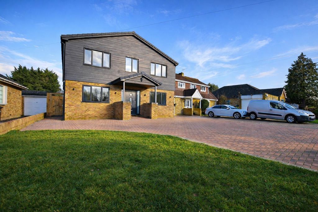 Property photo 1 of 26