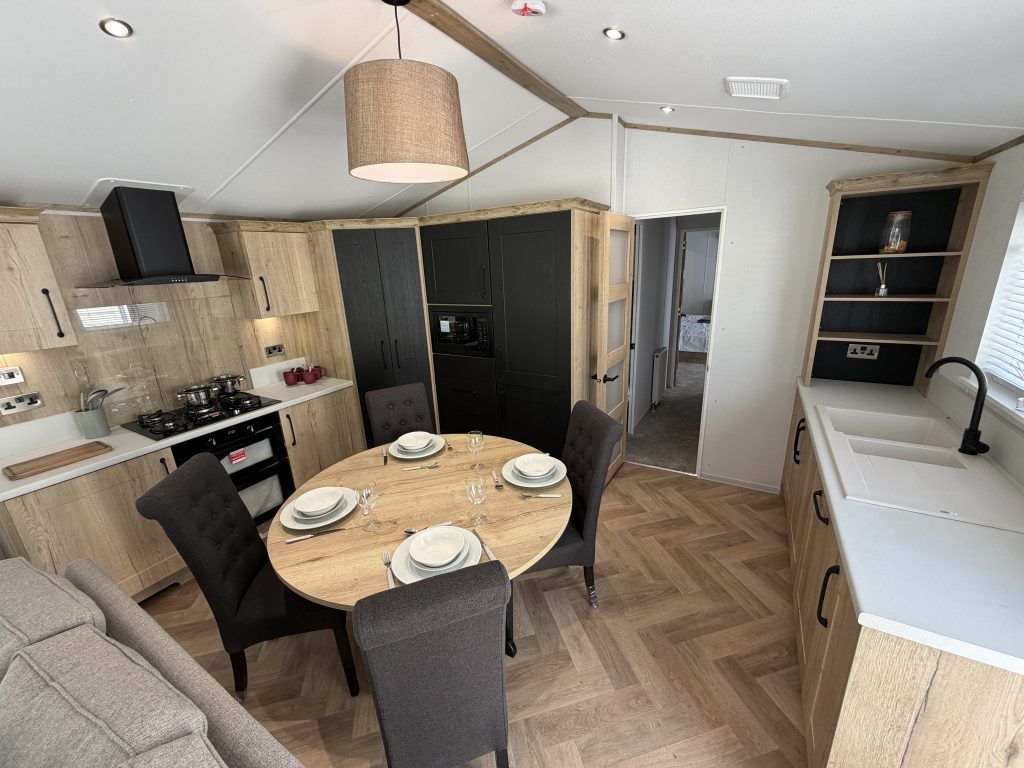Property photo 3 of 14 Willerby Dorchester Lodge Kitchen Storage