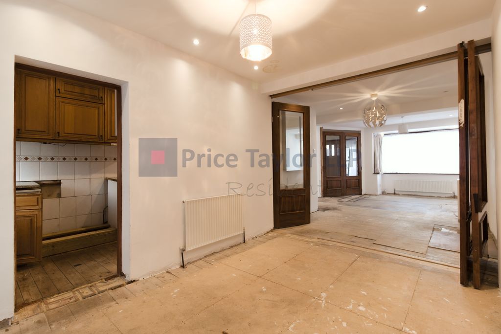 Property photo 3 of 16