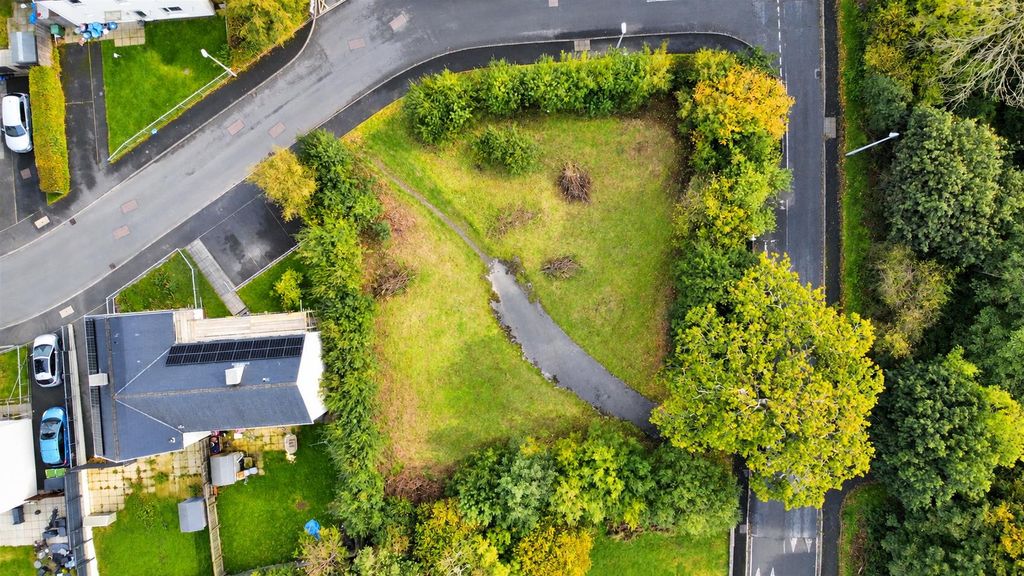Property photo 1 of 9 Corner Plot.Png