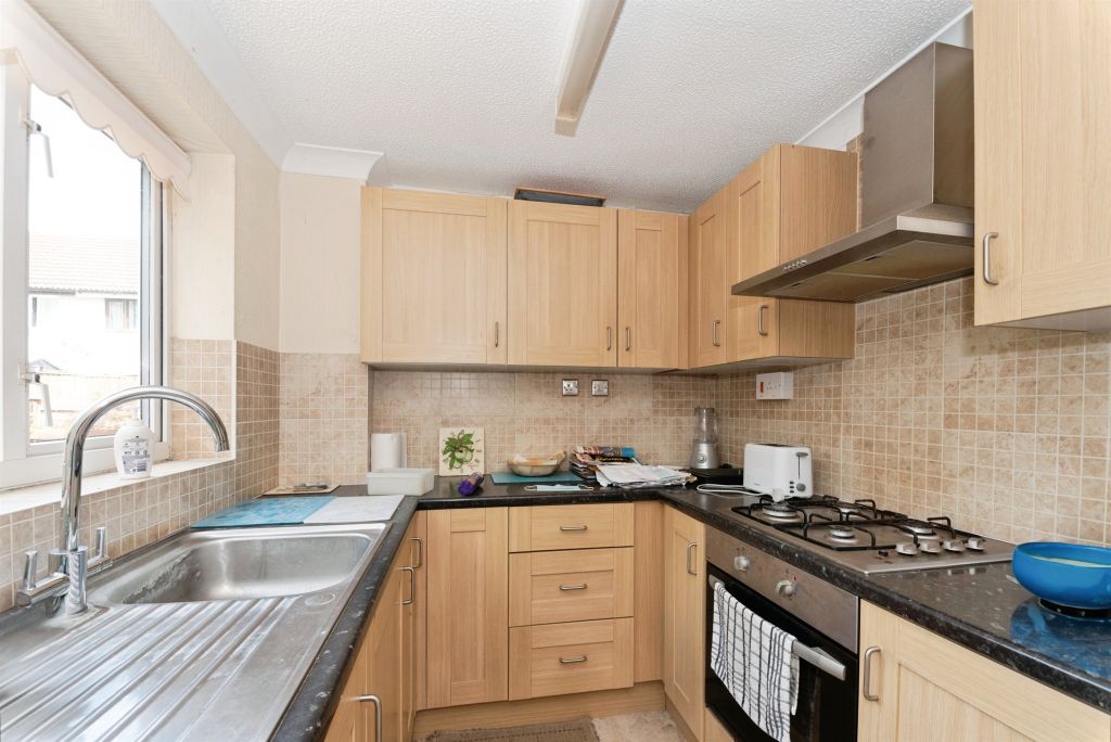 Property photo 2 of 11