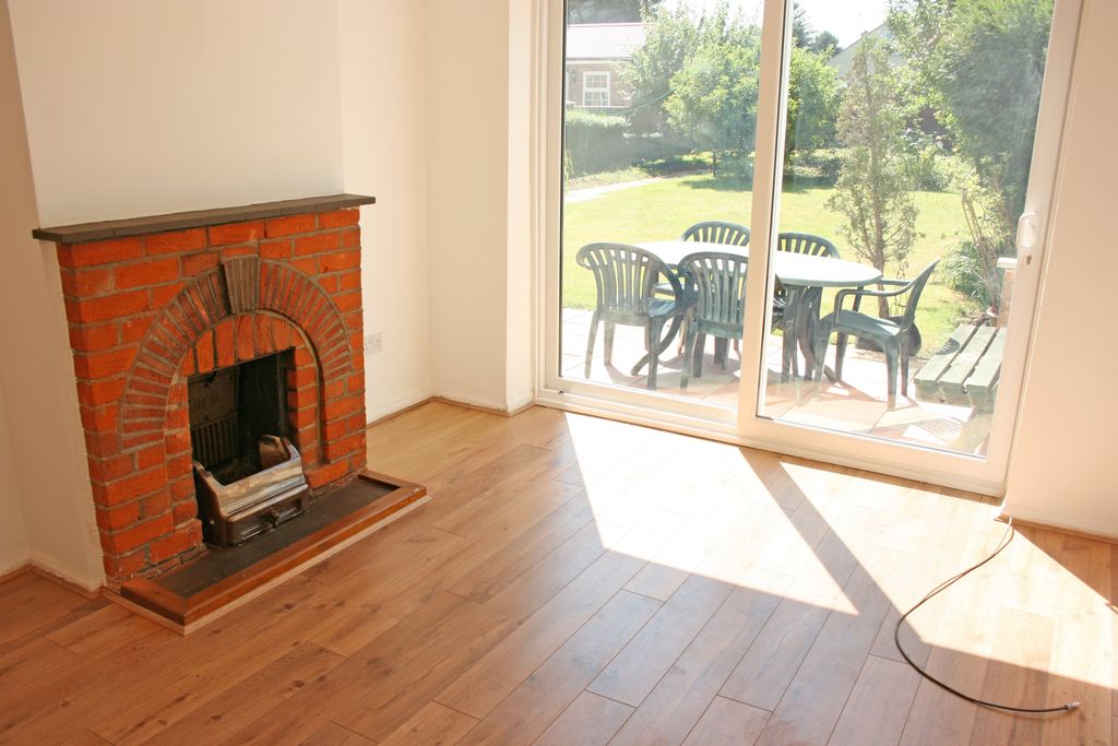 Property photo 3 of 10 Second Reception Room