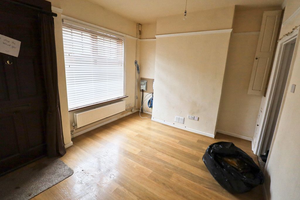 Property photo 2 of 13 Photo 3