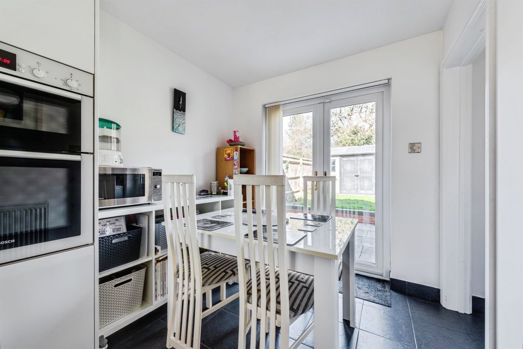 Property photo 3 of 14