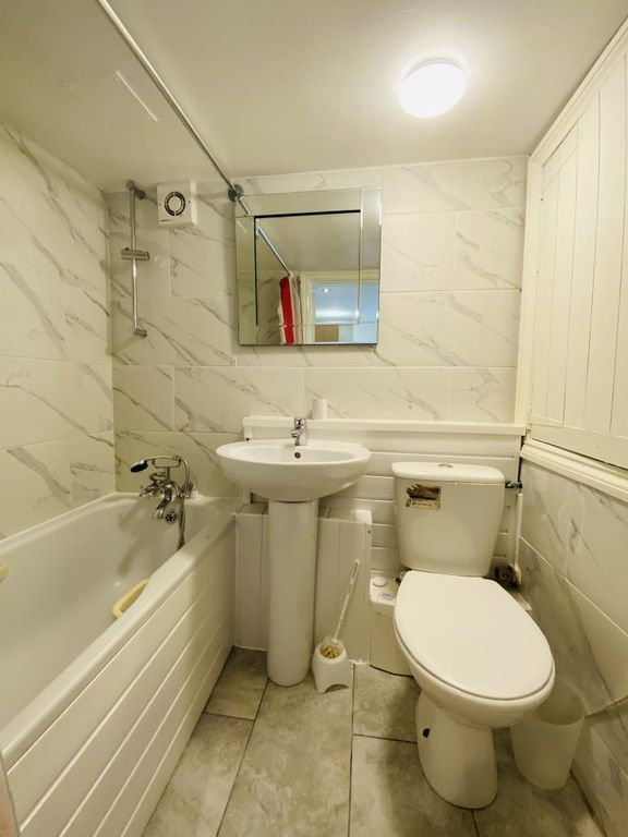 Property photo 2 of 5 5