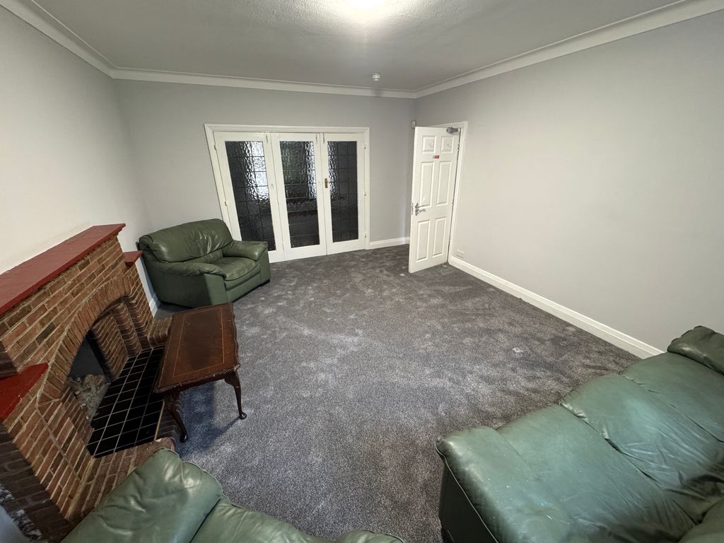 Property photo 3 of 30