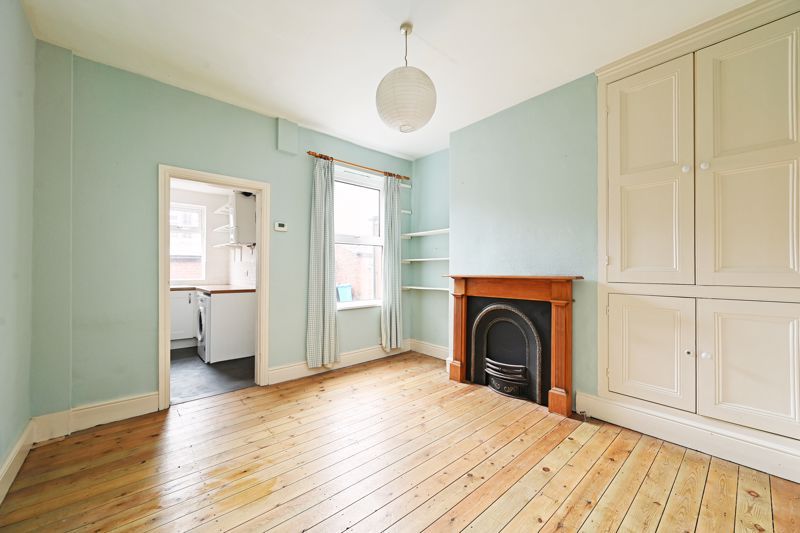 Property photo 1 of 18 Dining Room