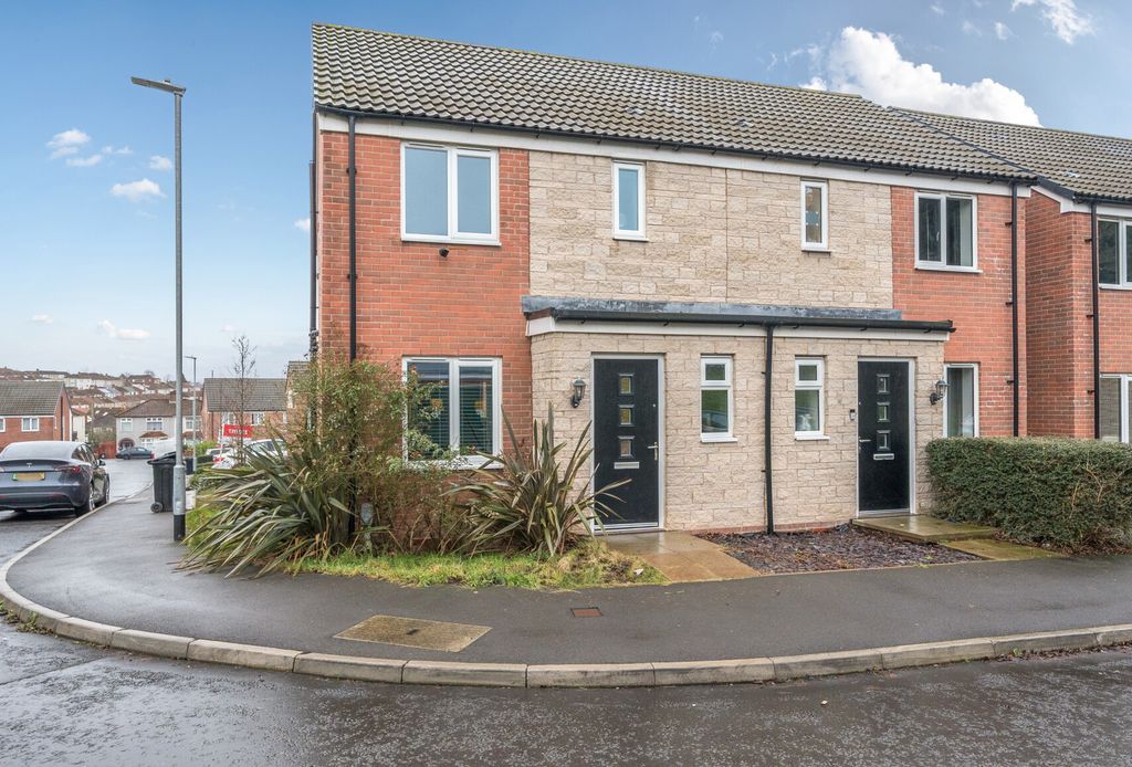 Property photo 1 of 16 Front Elevation