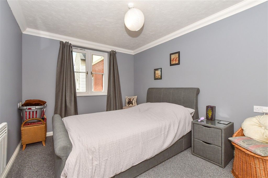 Property photo 3 of 6 Bedroom 1