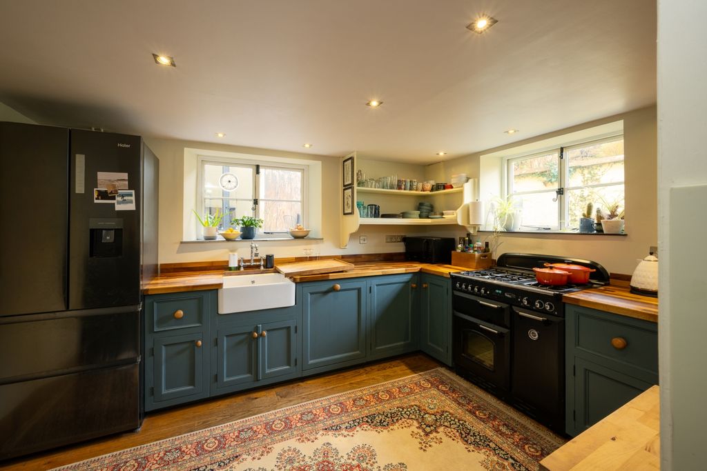 Property photo 3 of 23 18The Homestead_04-11-25