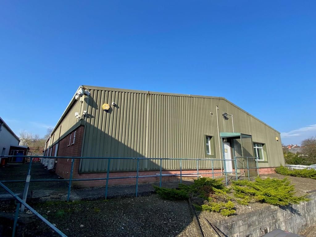 Property photo 3 of 10 Photo 4