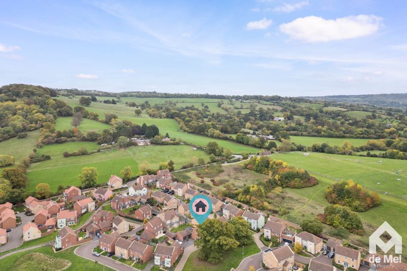 Property photo 2 of 25 Photo 3