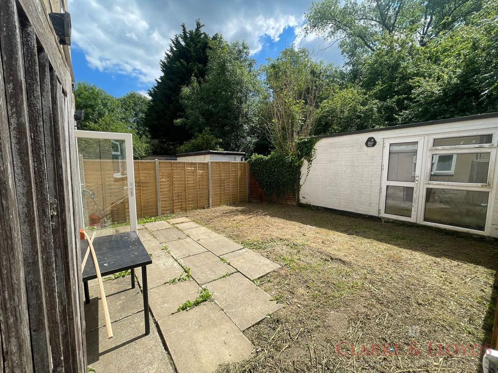 Property photo 2 of 17 Gallery