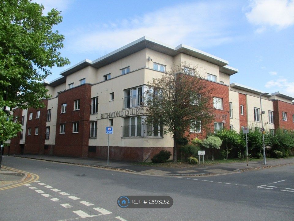 Property photo 1 of 6 Richmond Court