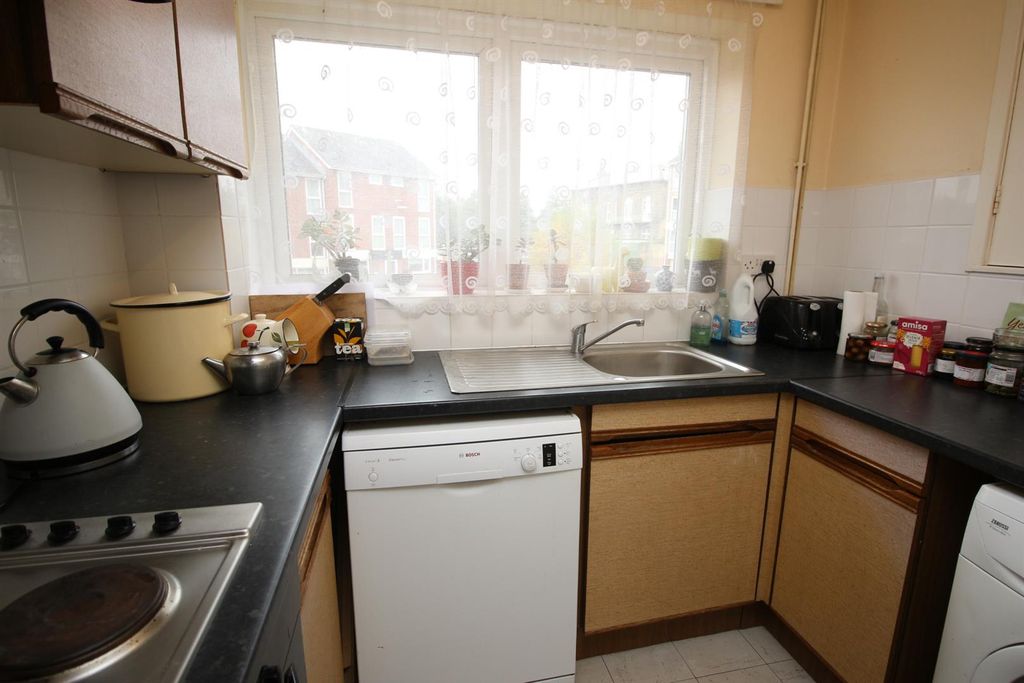 Additional image 11 of 2 bed maisonette for saleMaltings Close, Halesworth IP19