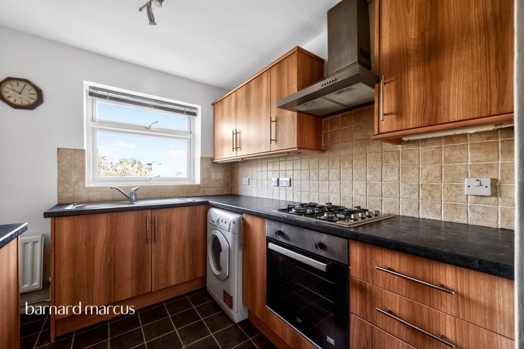 Property photo 3 of 23