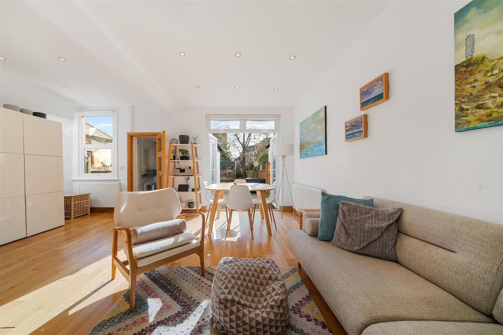 Property photo 2 of 12 2.Jpg