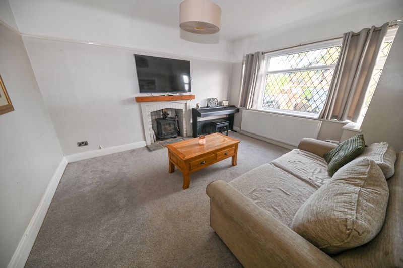 Property photo 2 of 16 Photo 3