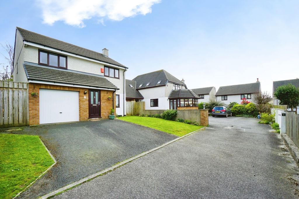 Property photo 1 of 20 Pbox-Img.Jpg