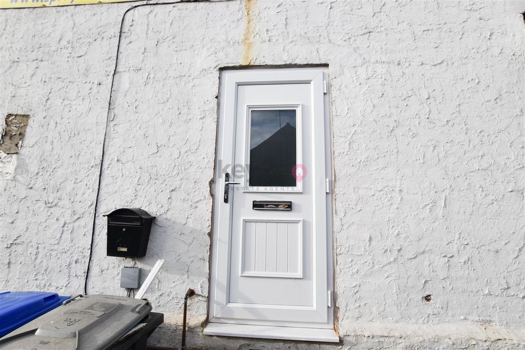 Property photo 2 of 8 Dsc_0227.Jpg