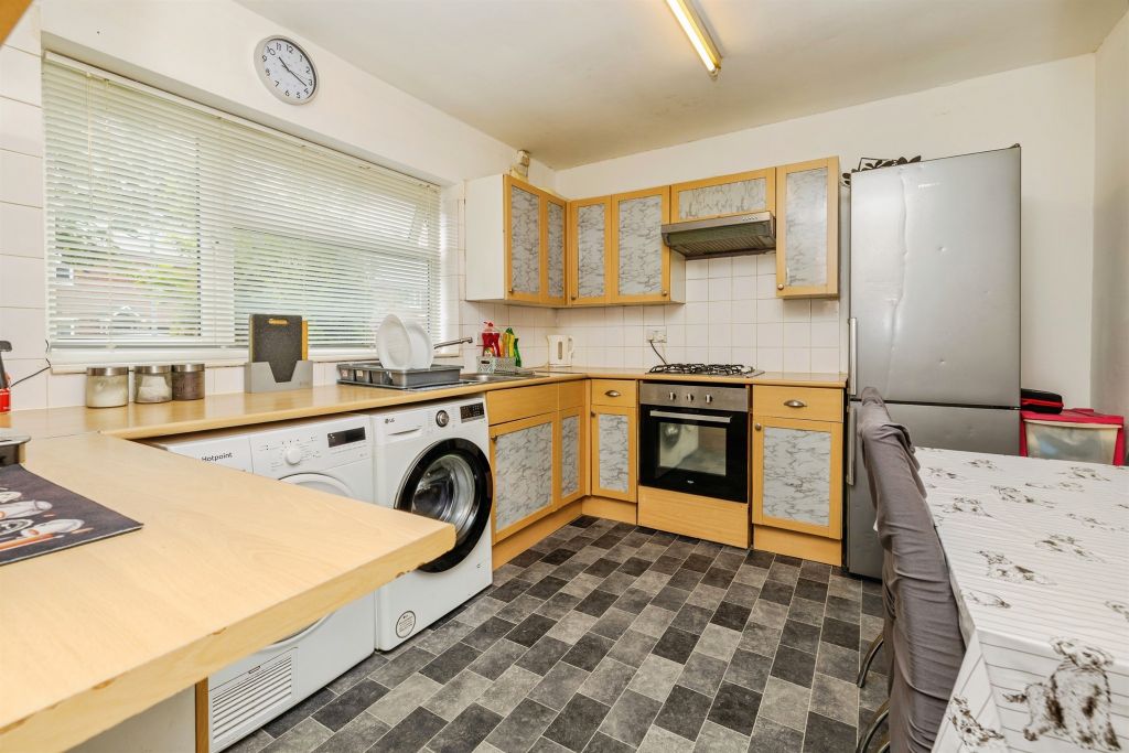 Property photo 2 of 14