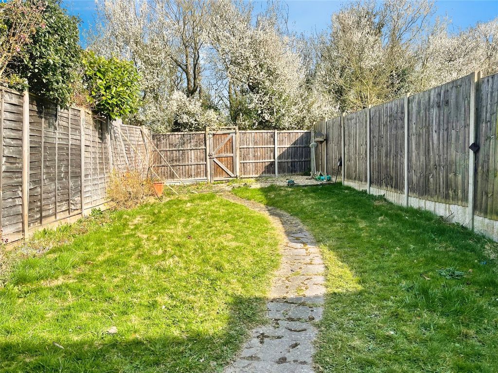 Property photo 3 of 12 Picture No. 20