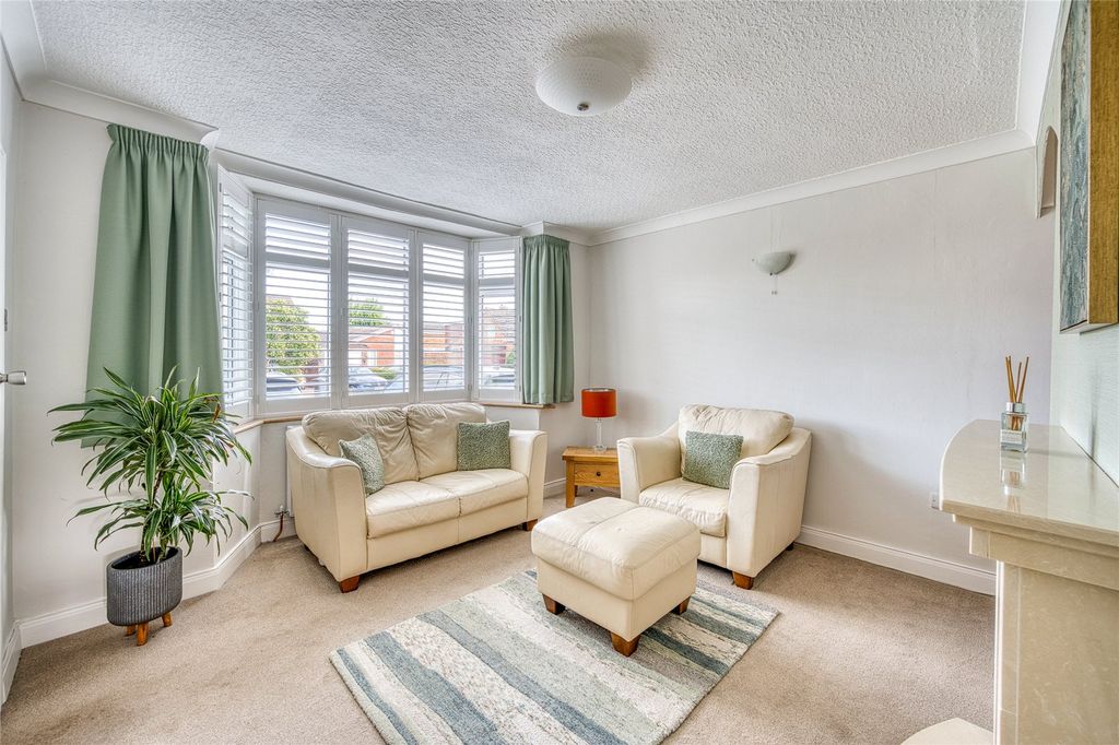 Property photo 3 of 19 Picture No. 05
