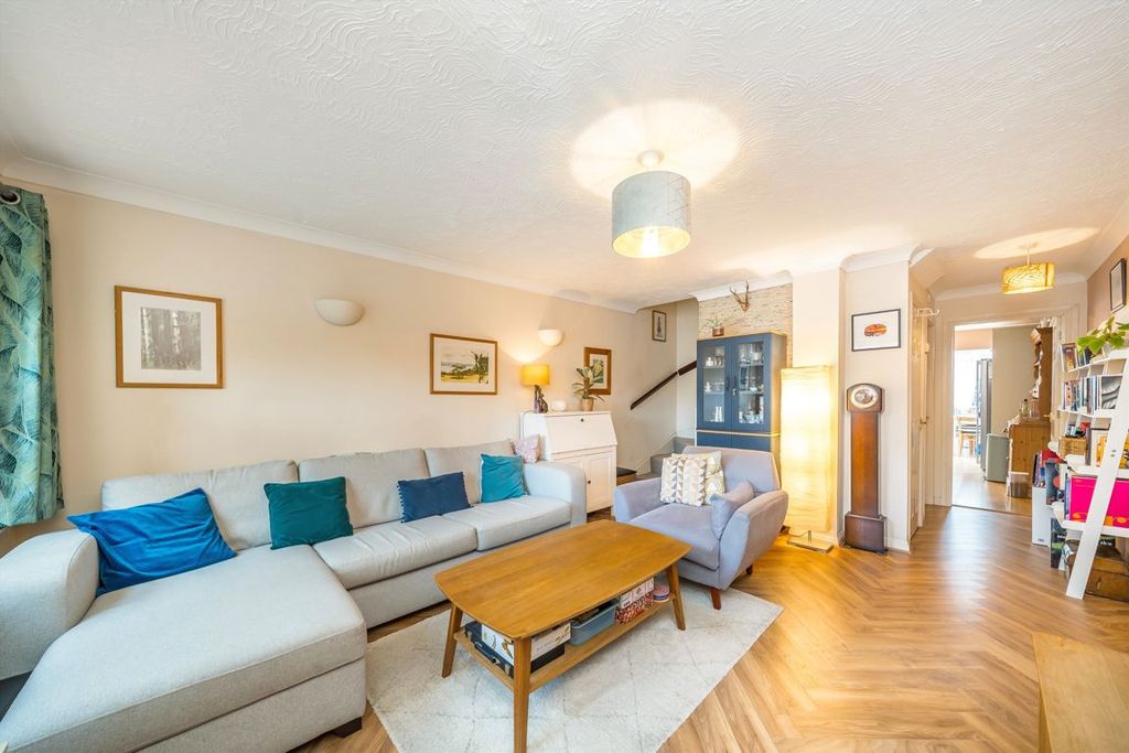 Property photo 3 of 10