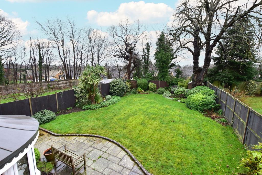 Property photo 3 of 22