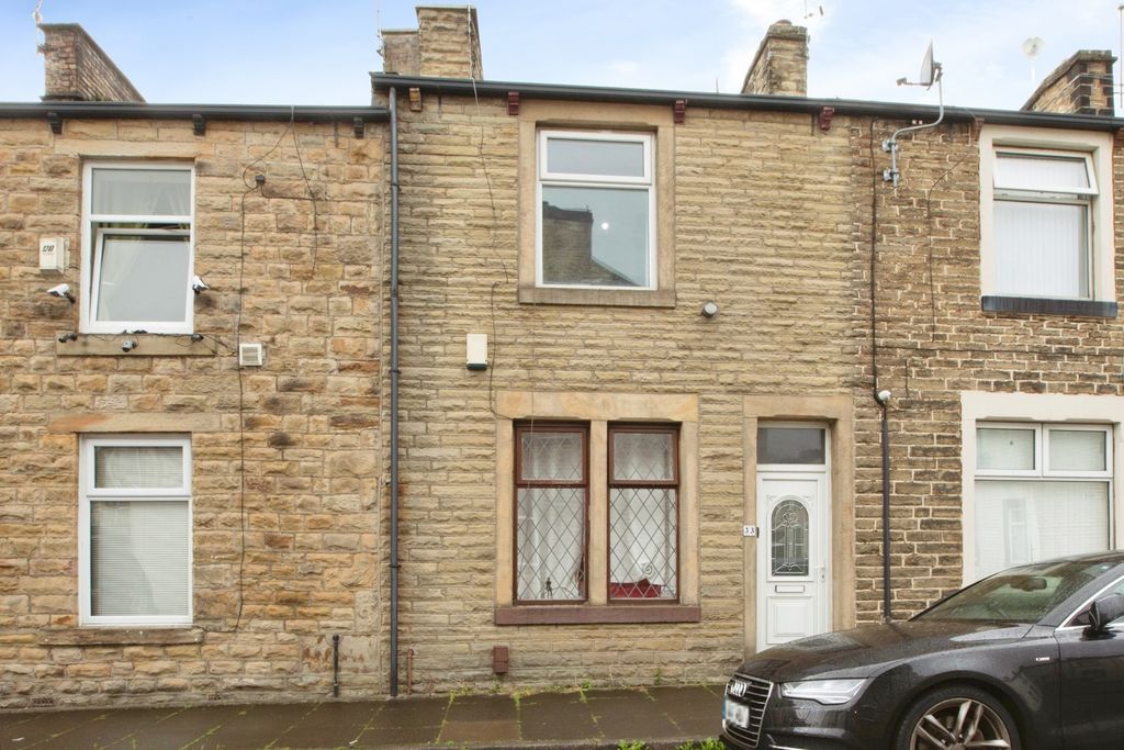 Property photo 1 of 12 Pbox-Img.Jpg