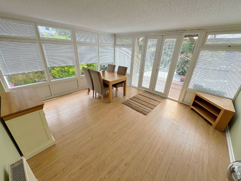 Property photo 3 of 27 Dining Room/Sun Lounge