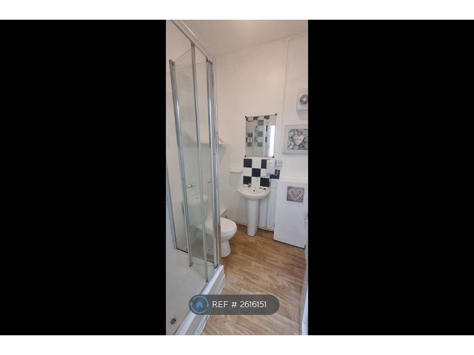 Property photo 2 of 3