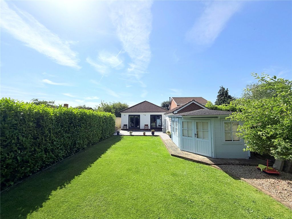 Property photo 1 of 18 Picture No. 21