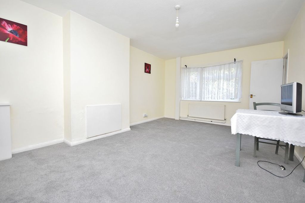 Additional image 3 of 3 bed semi-detached house for saleQueen Eleanor Terrace, Northampton NN4