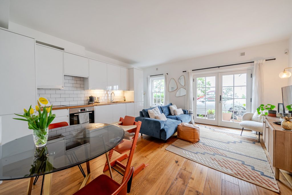 Property photo 1 of 18 1455009-14-69F9d7...