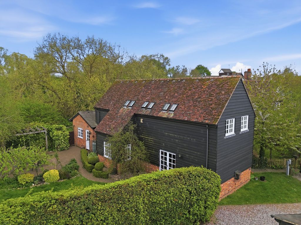 Property photo 1 of 34