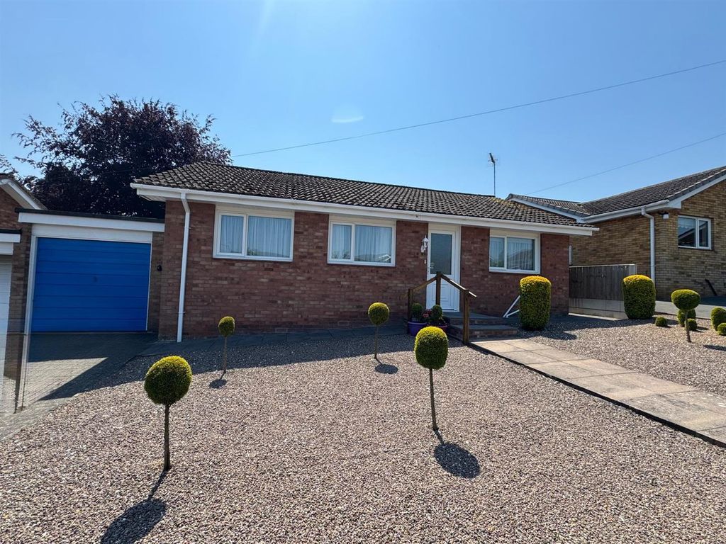 Property photo 2 of 16