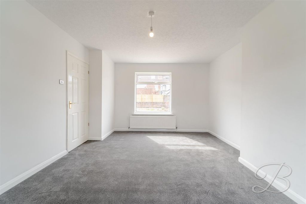 Property photo 3 of 28 Ccltd-26.Jpg